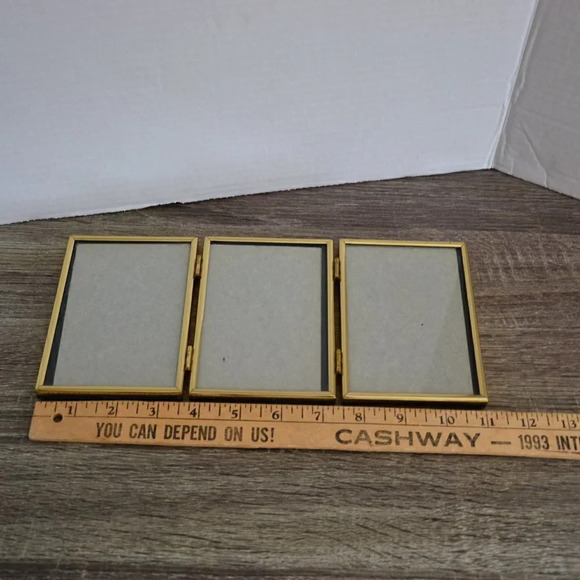 Vintage Brass Photo Frame  Lot - Picture 11 of 13